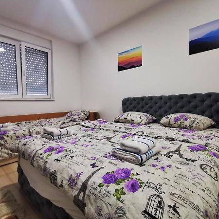 Cozy Corner Apartments - Free Parking & Wi-Fi Ćuprija 외부 사진