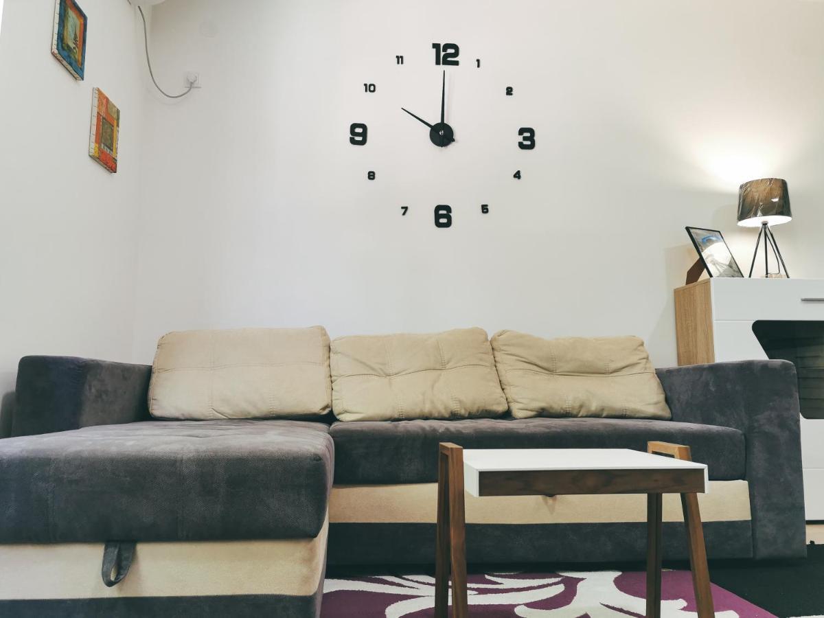 Cozy Corner Apartments - Free Parking & Wi-Fi Ćuprija 외부 사진