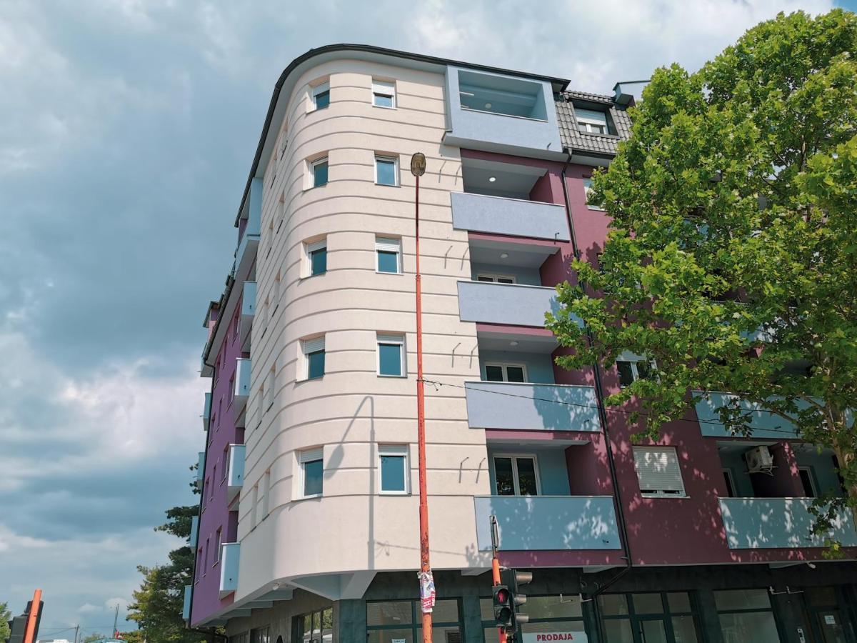 Cozy Corner Apartments - Free Parking & Wi-Fi Ćuprija 외부 사진