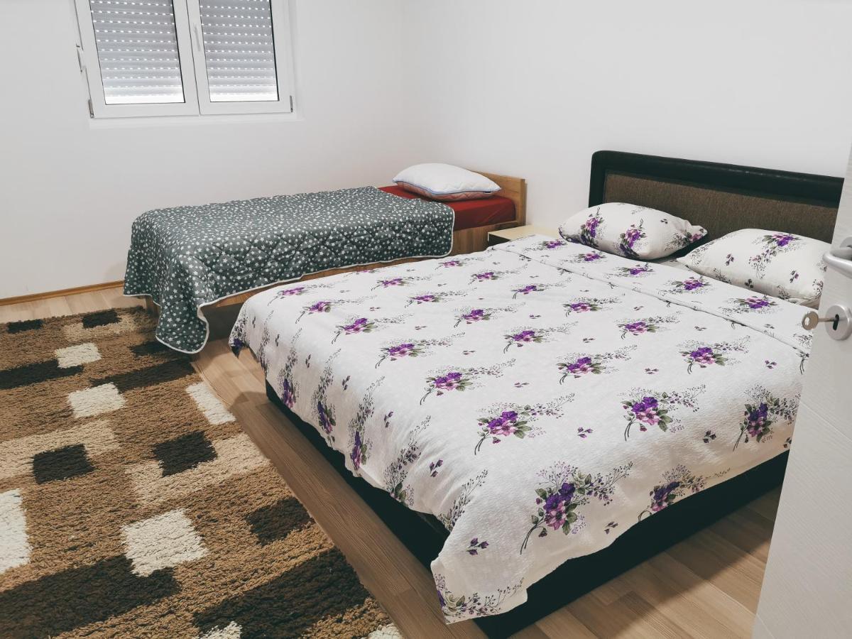 Cozy Corner Apartments - Free Parking & Wi-Fi Ćuprija 외부 사진
