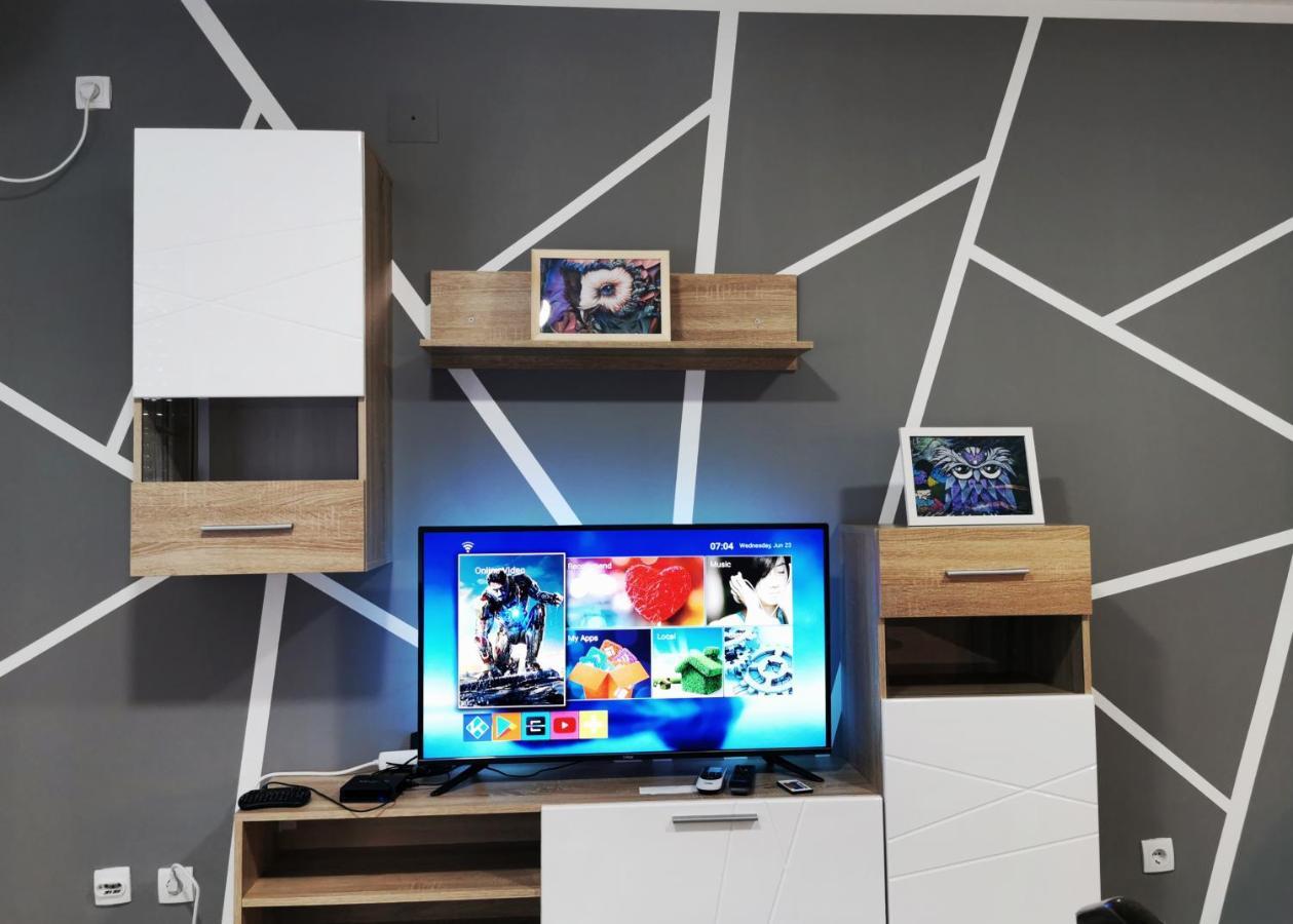 Cozy Corner Apartments - Free Parking & Wi-Fi Ćuprija 외부 사진