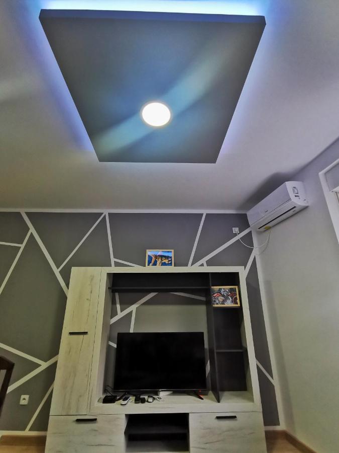 Cozy Corner Apartments - Free Parking & Wi-Fi Ćuprija 외부 사진