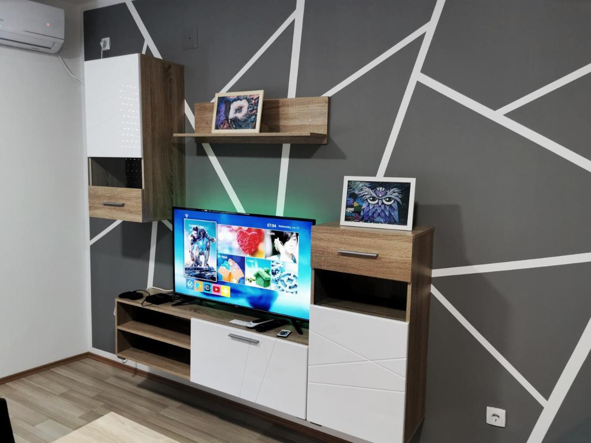 Cozy Corner Apartments - Free Parking & Wi-Fi Ćuprija 외부 사진